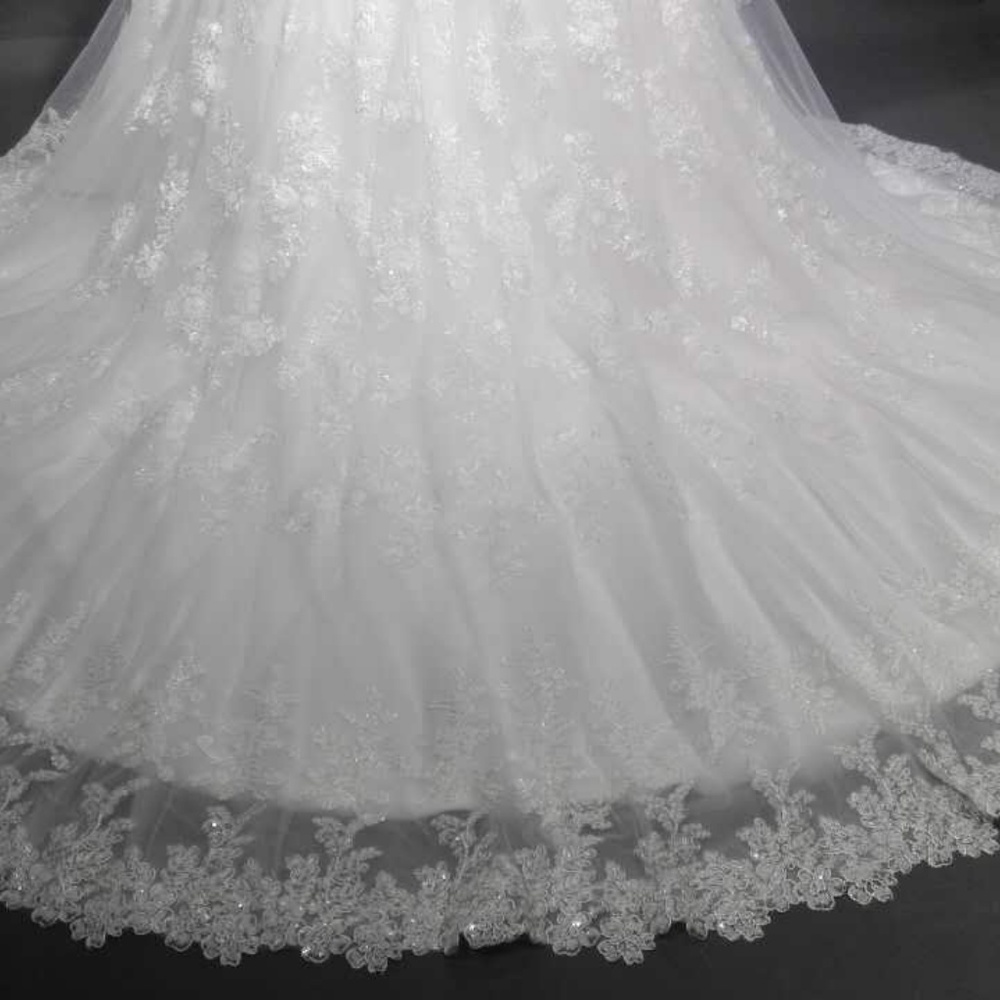 #LaToria Off the shoulder a-line bridal gown - Picture 2 of 6